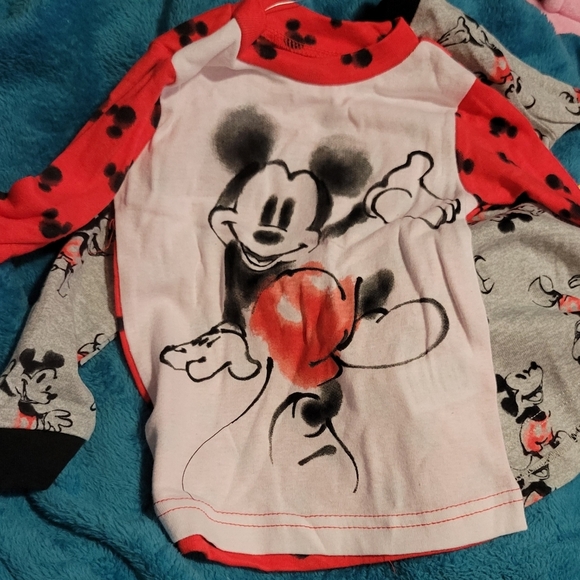 Pj Set Disney Mickey Mouse 12 months 4 Piece Unisex Boys New NWT - Picture 2 of 16